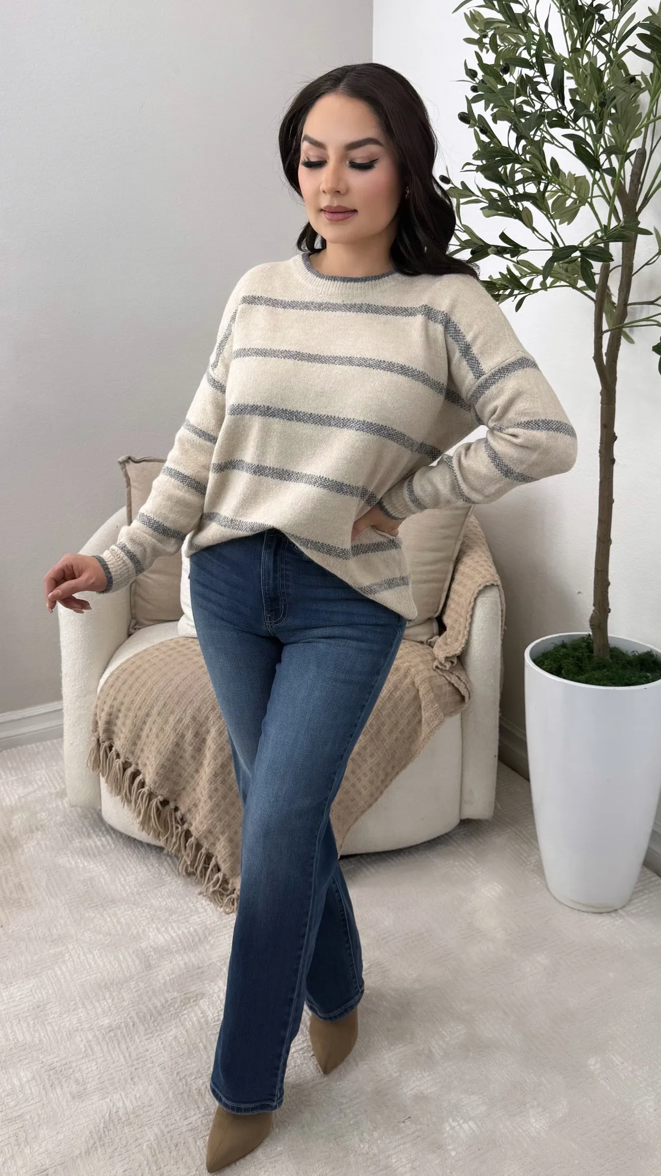 ALLISON CHARCOAL SWEATER