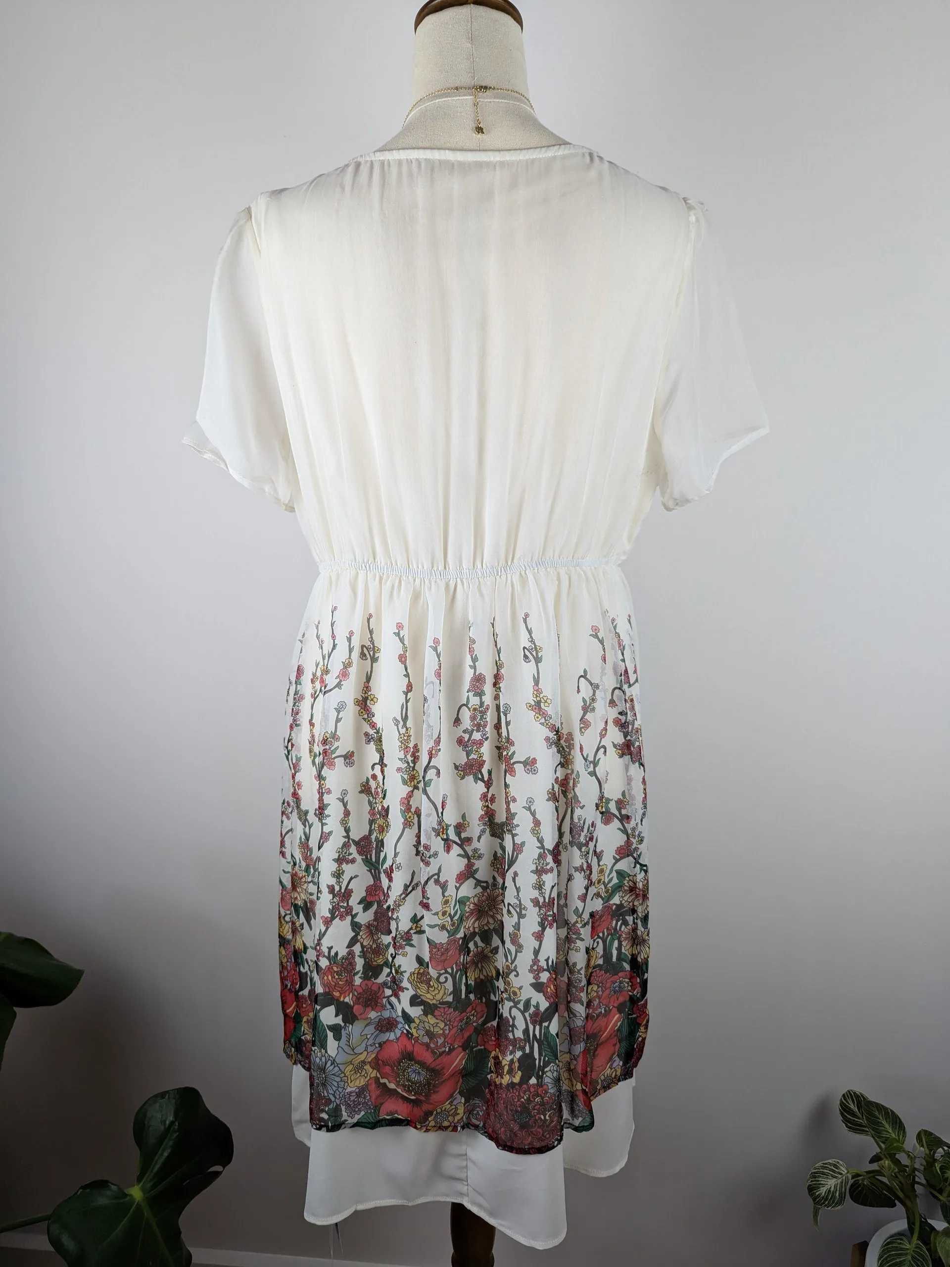 Brand new 100% Mulberry Silk Dresses Woman 790 Size L 8-10