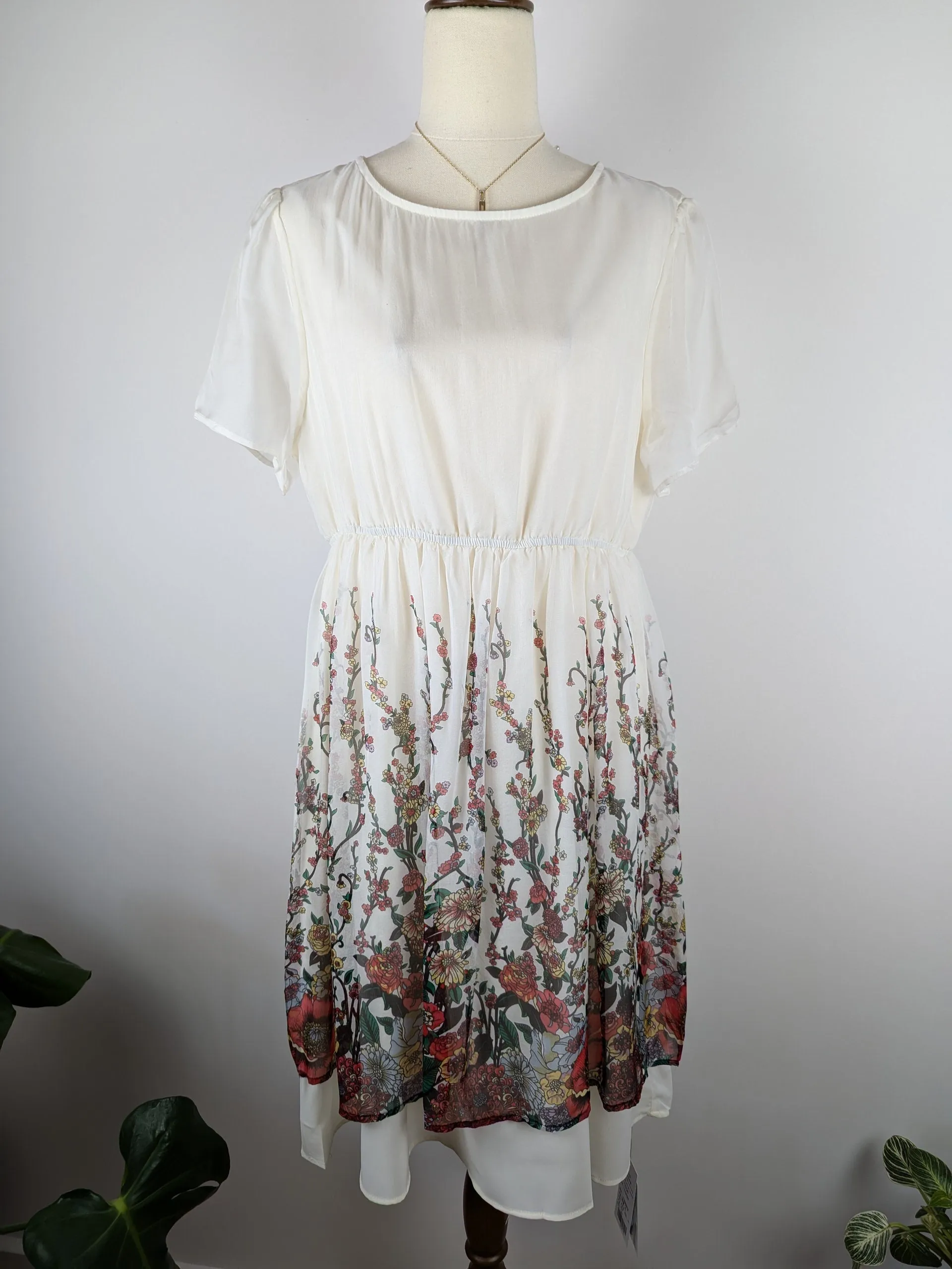 Brand new 100% Mulberry Silk Dresses Woman 790 Size L 8-10