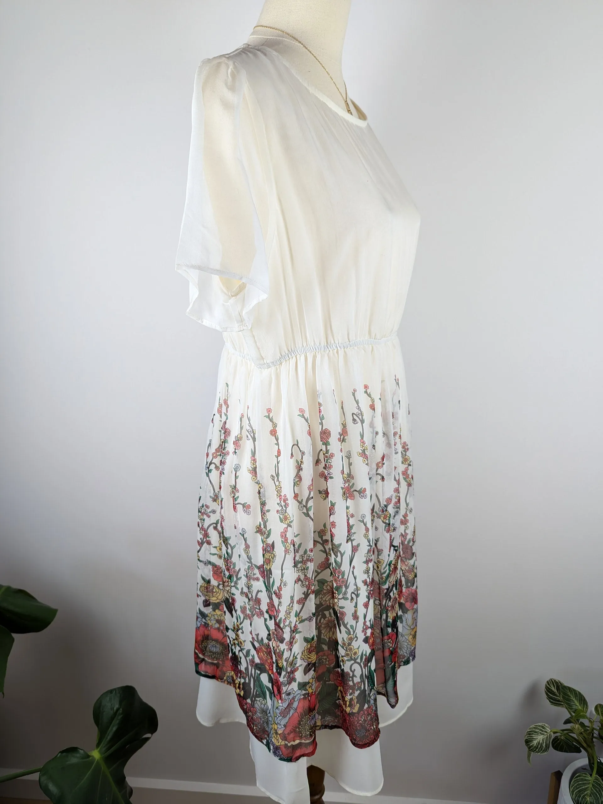 Brand new 100% Mulberry Silk Dresses Woman 790 Size L 8-10