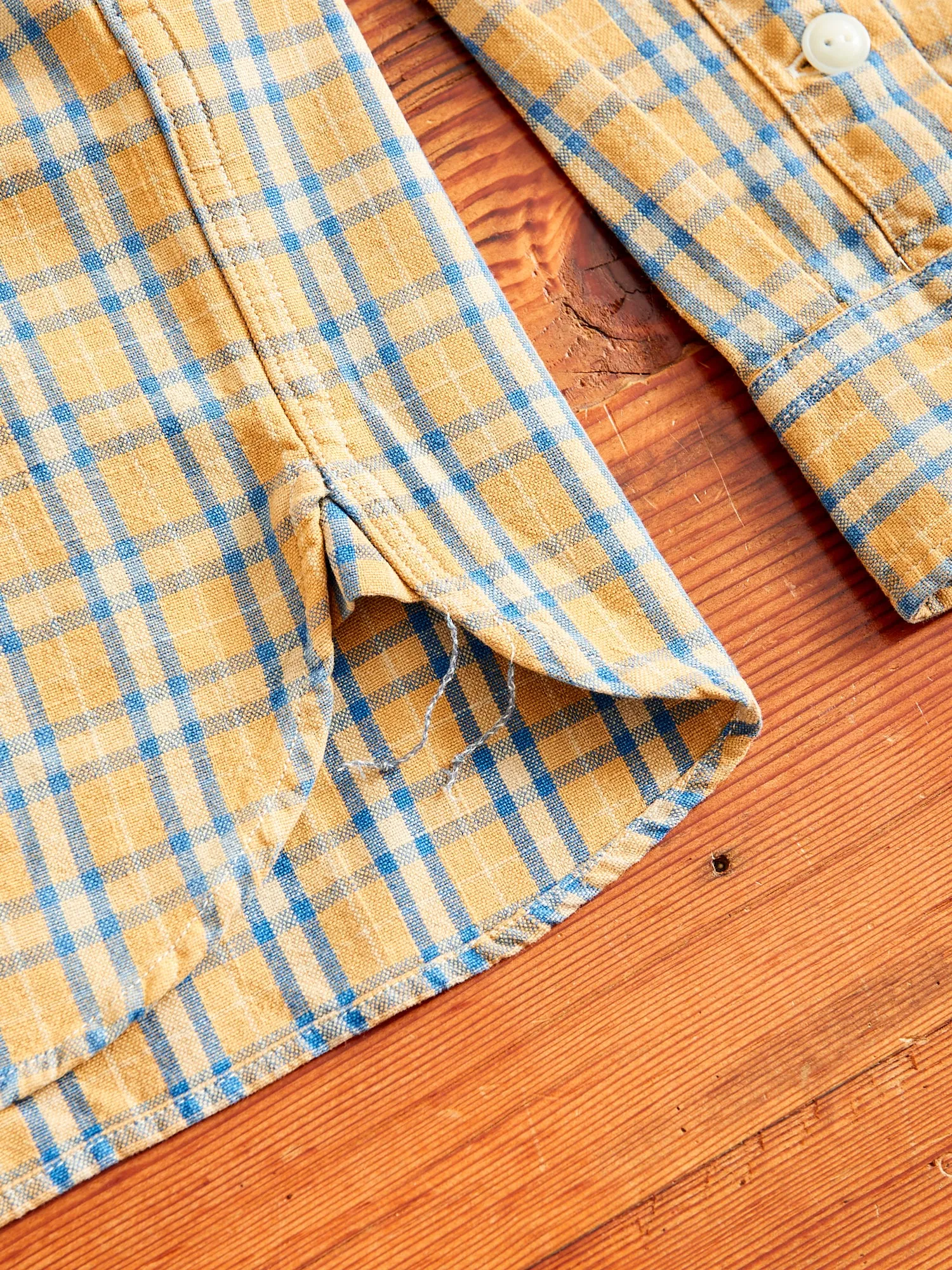Cody Work Shirt in Tan/Indigo