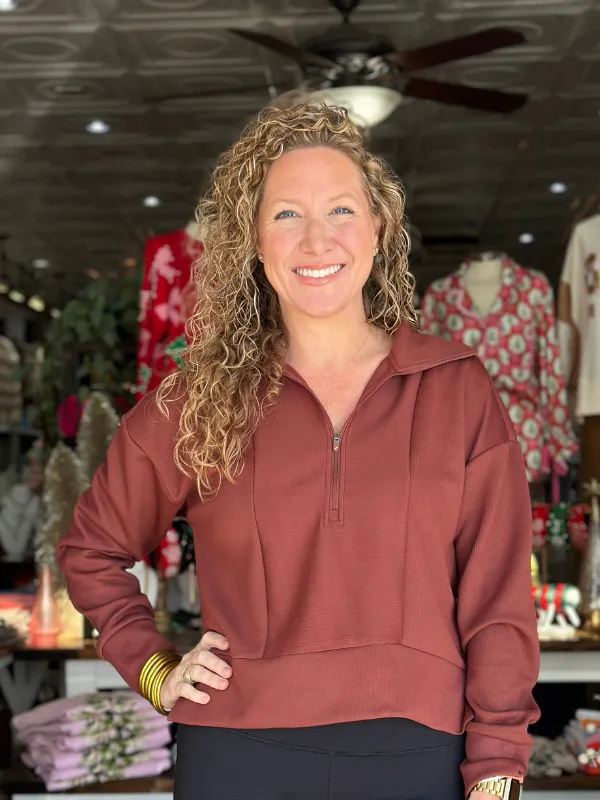 Cora Pullover - Cherrywood