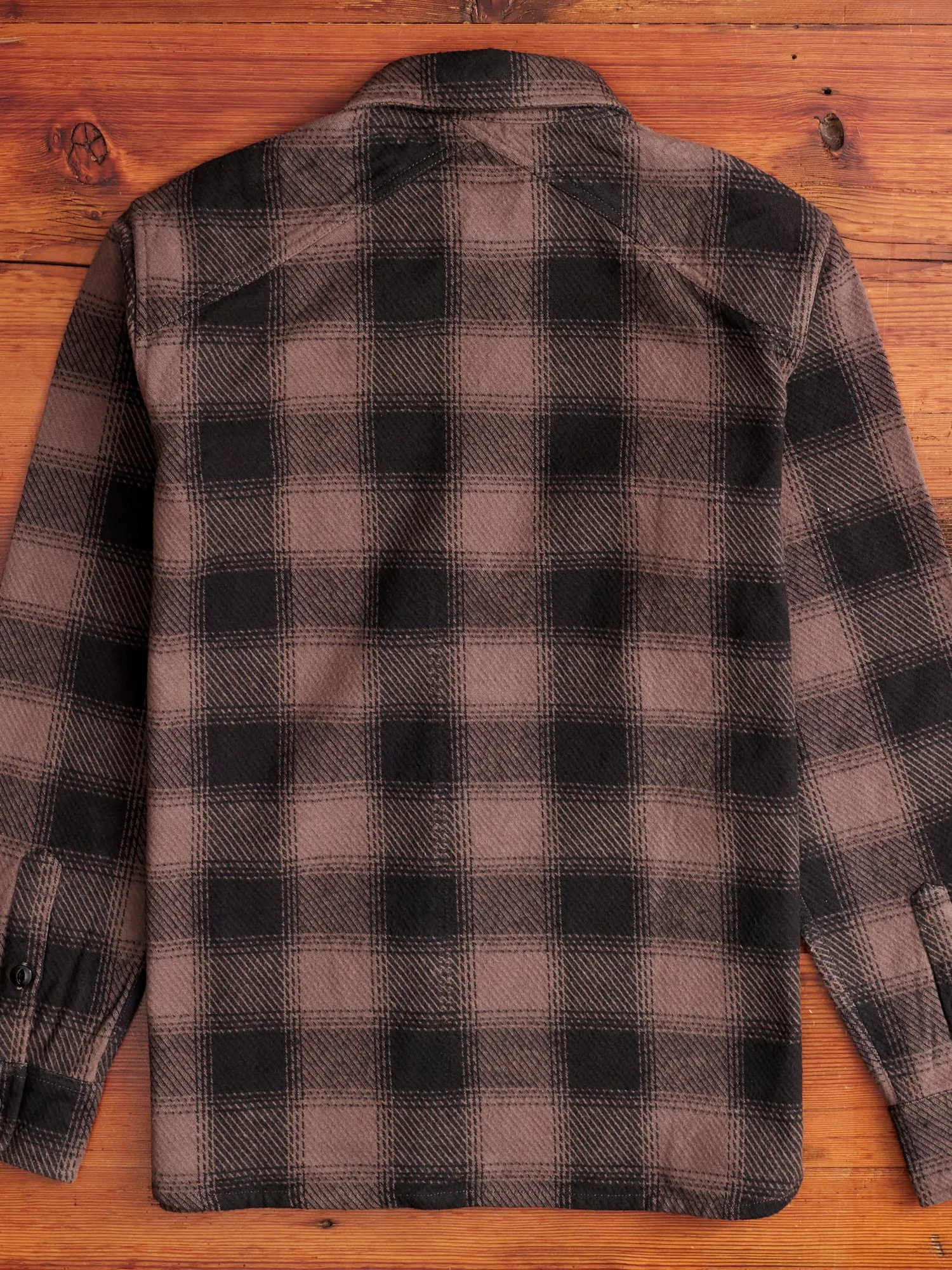 Crosscut Flannel in Charcoal Twill Plaid