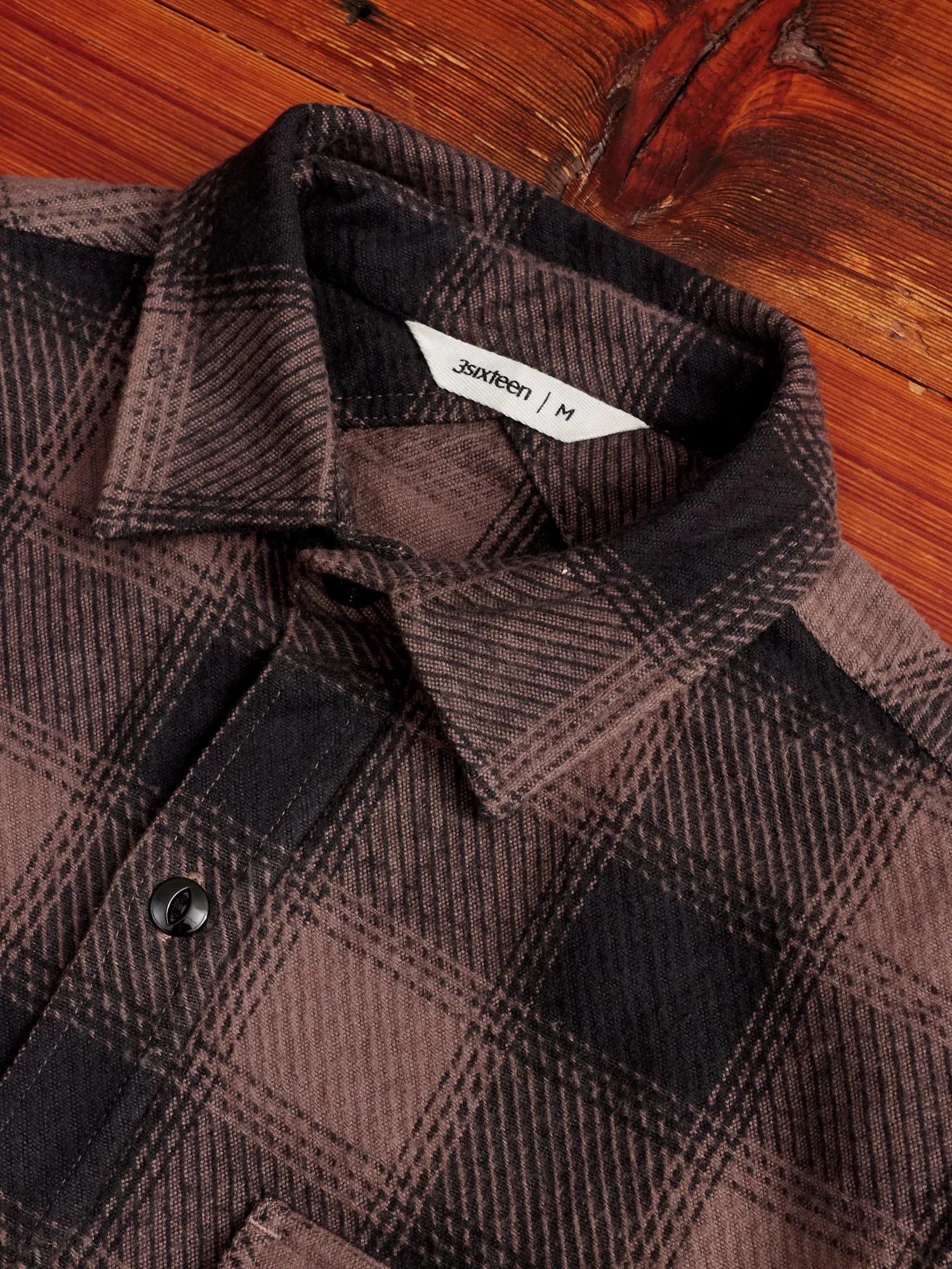 Crosscut Flannel in Charcoal Twill Plaid