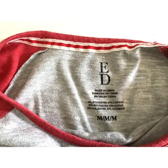 ED- CHRISTMAS PAJAMA SET LONG SLEEVE TOP SIZE MEDIUM WITH FLEECE BOTTOMS SIZE M