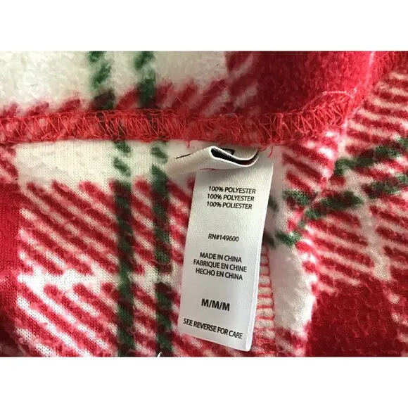 ED- CHRISTMAS PAJAMA SET LONG SLEEVE TOP SIZE MEDIUM WITH FLEECE BOTTOMS SIZE M