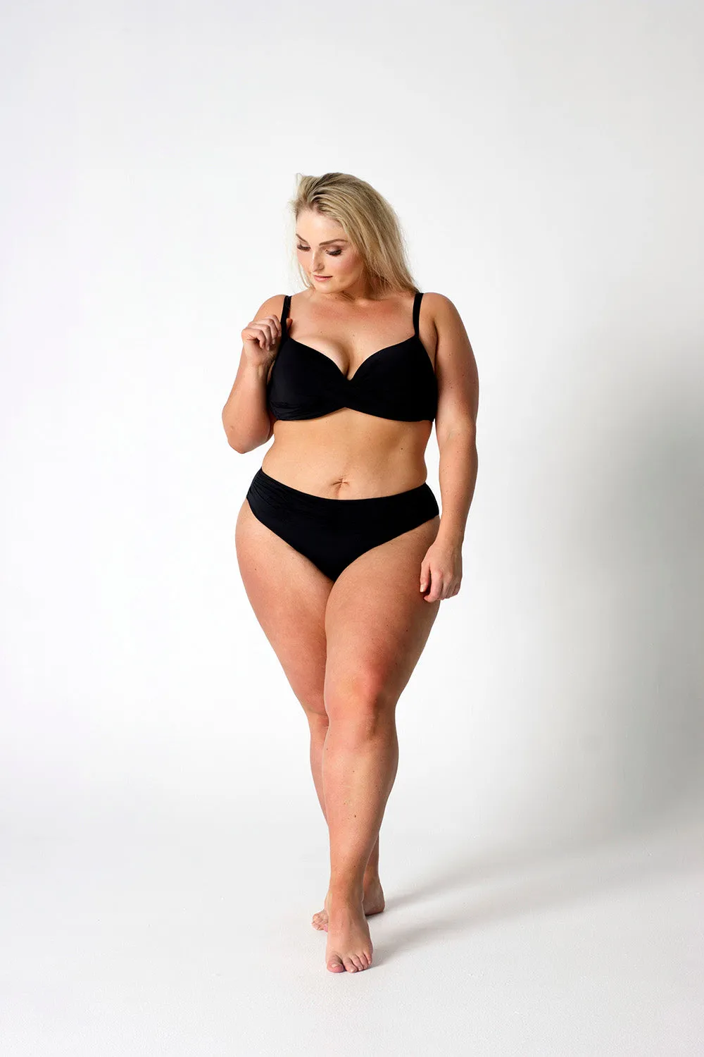 Faye Bottoms