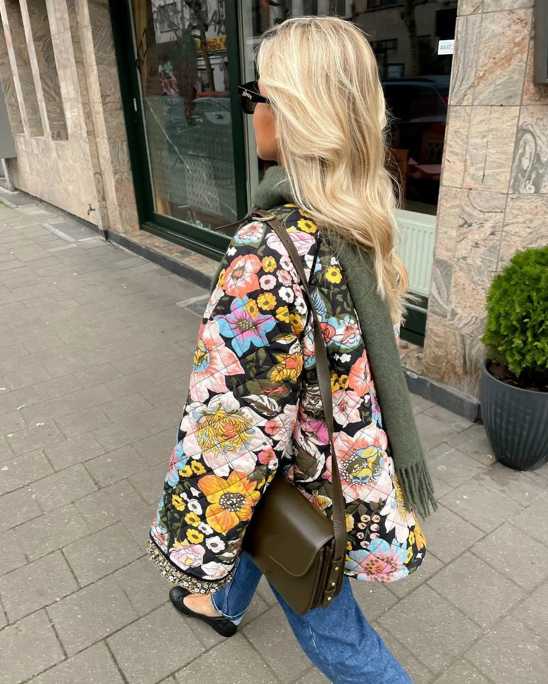 Floral Print Jacket | Women's Lightweight Floral Design, Casual Outerwear for Spring & Summer