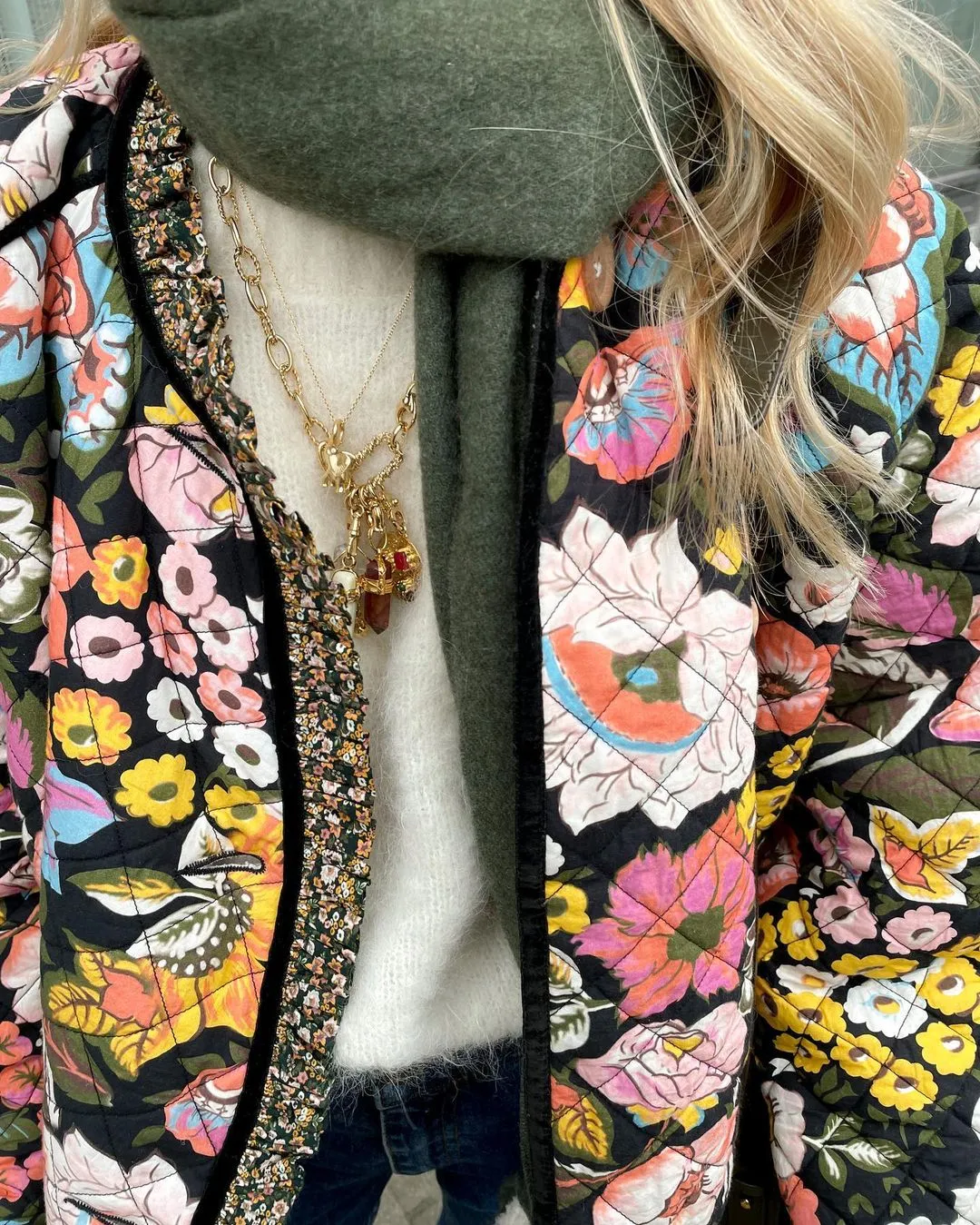Floral Print Jacket | Women's Lightweight Floral Design, Casual Outerwear for Spring & Summer