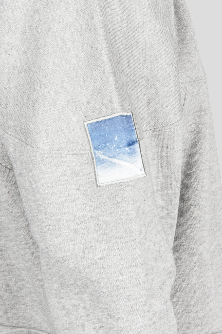 FUTUR TRE CREWNECK HEATHER GREY