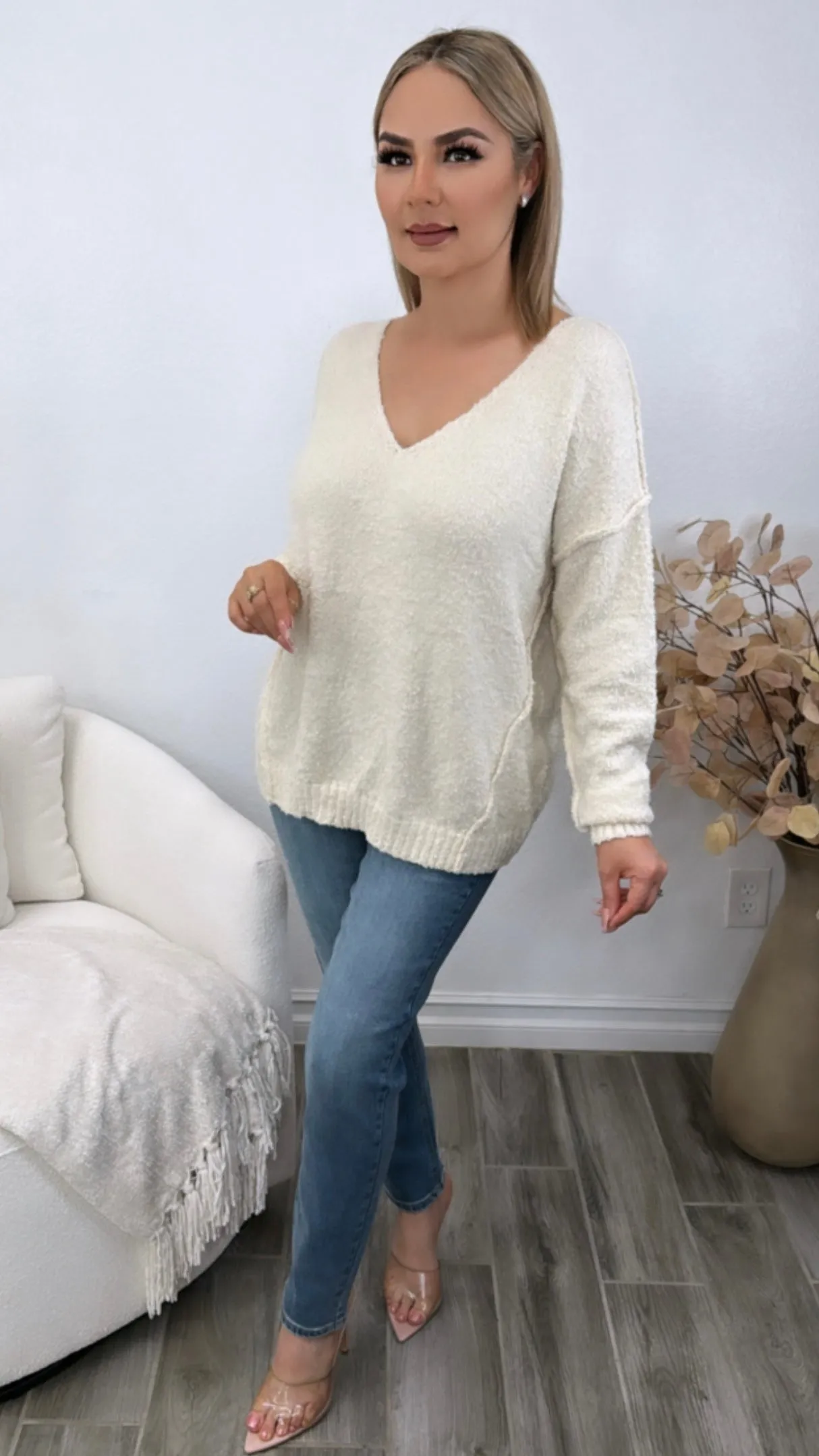 LANCE BEIGE SWEATER