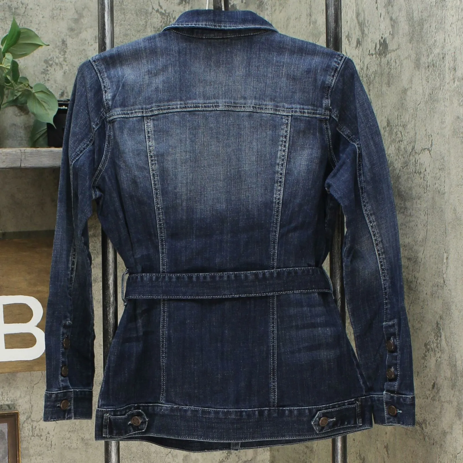 Laurie Felt Women's Classic Denim Belted Jean Jacket