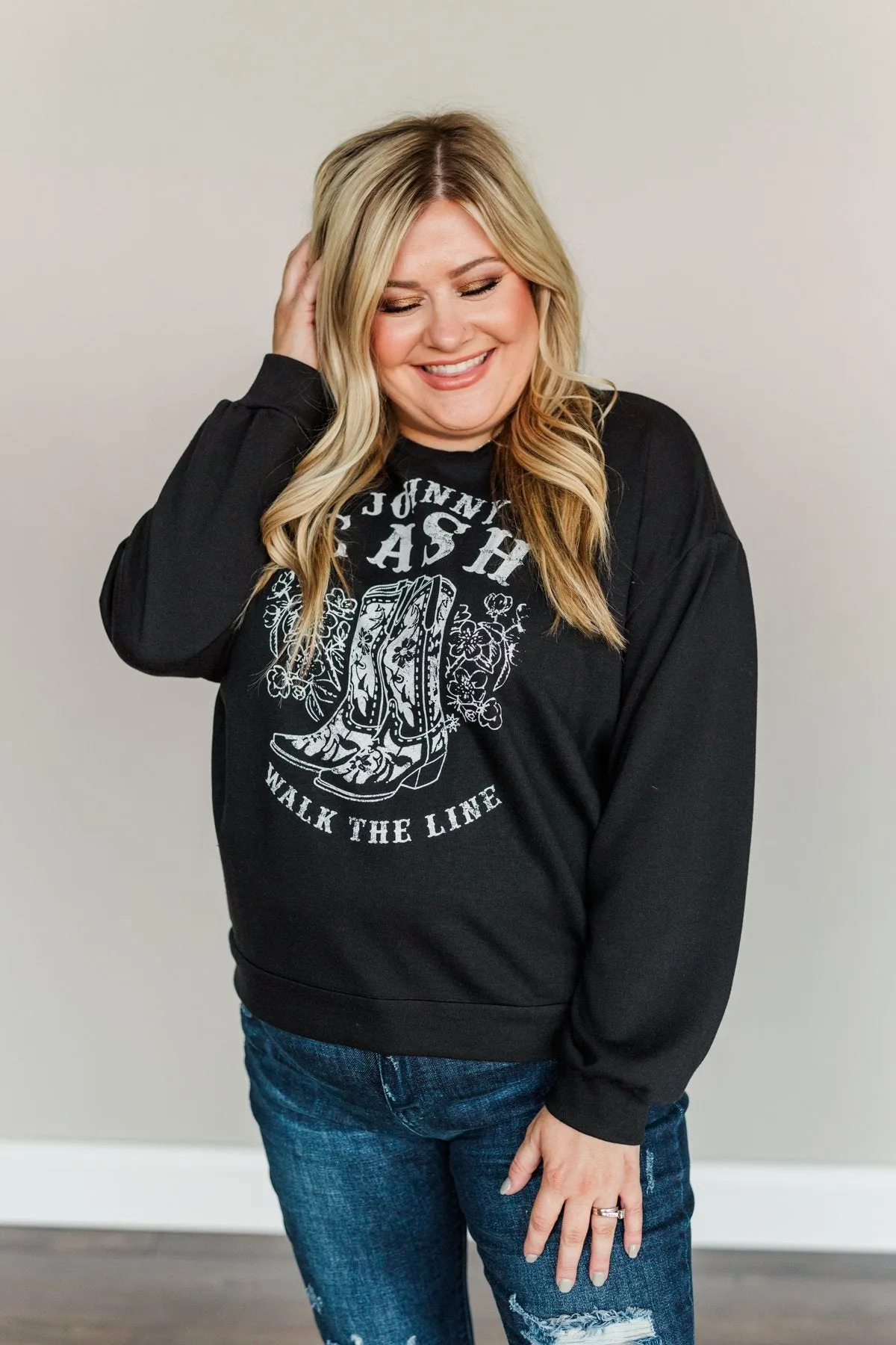 "Johnny Cash Walk The Line" Graphic Pullover- Black