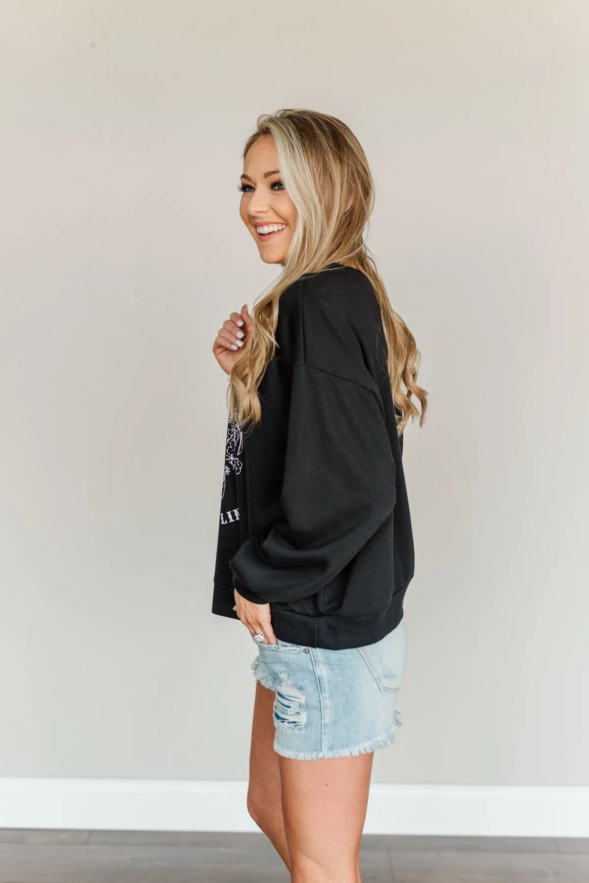 "Johnny Cash Walk The Line" Graphic Pullover- Black