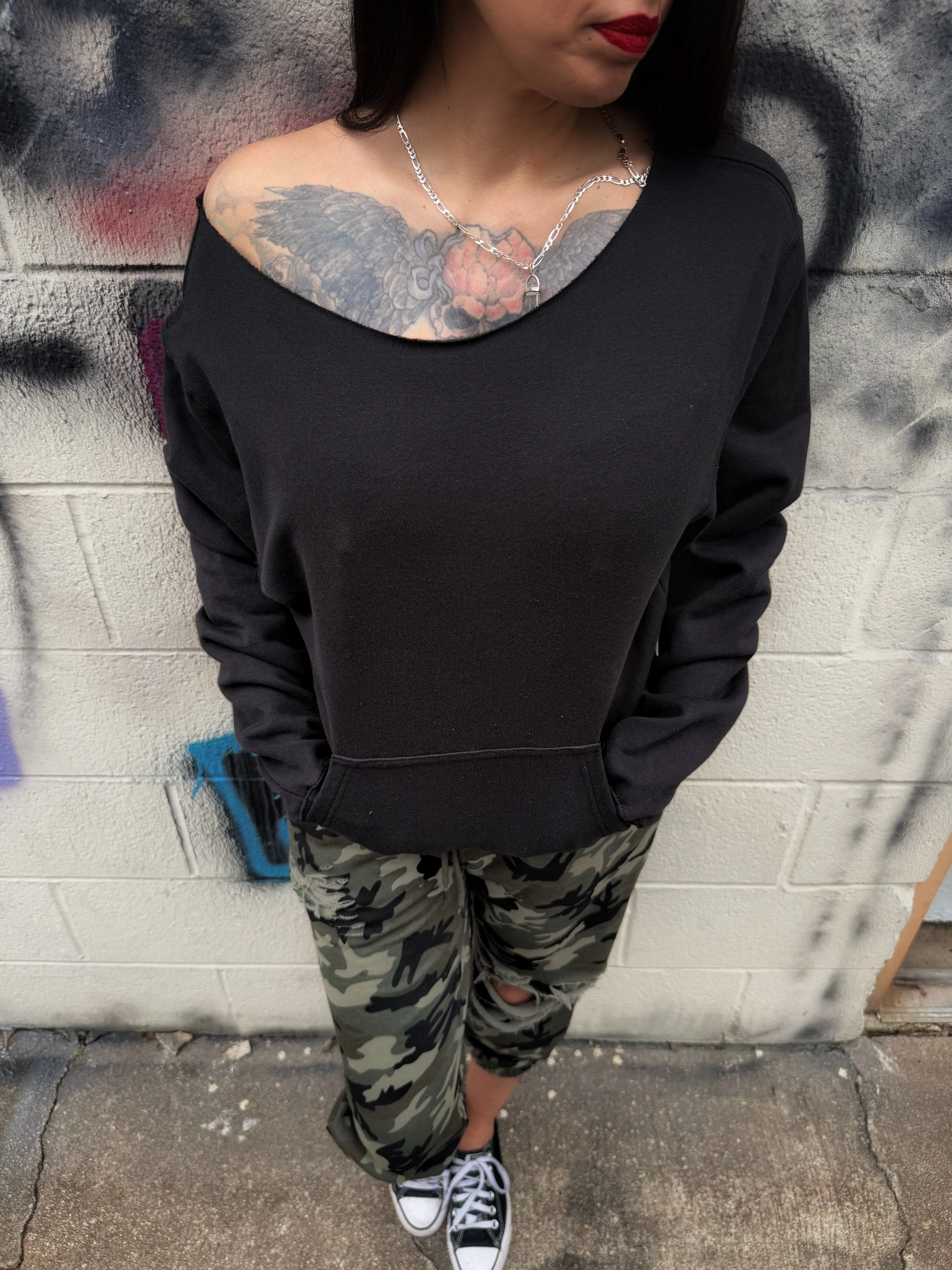 ROAD RASH WIDENECK SWEATER 1.0