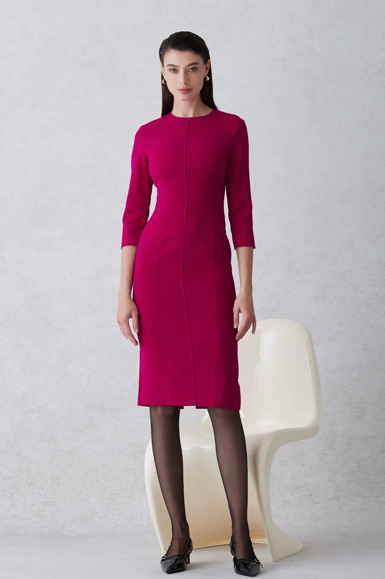 ROUND NECK-LINE DRESS IN BURGUNDY