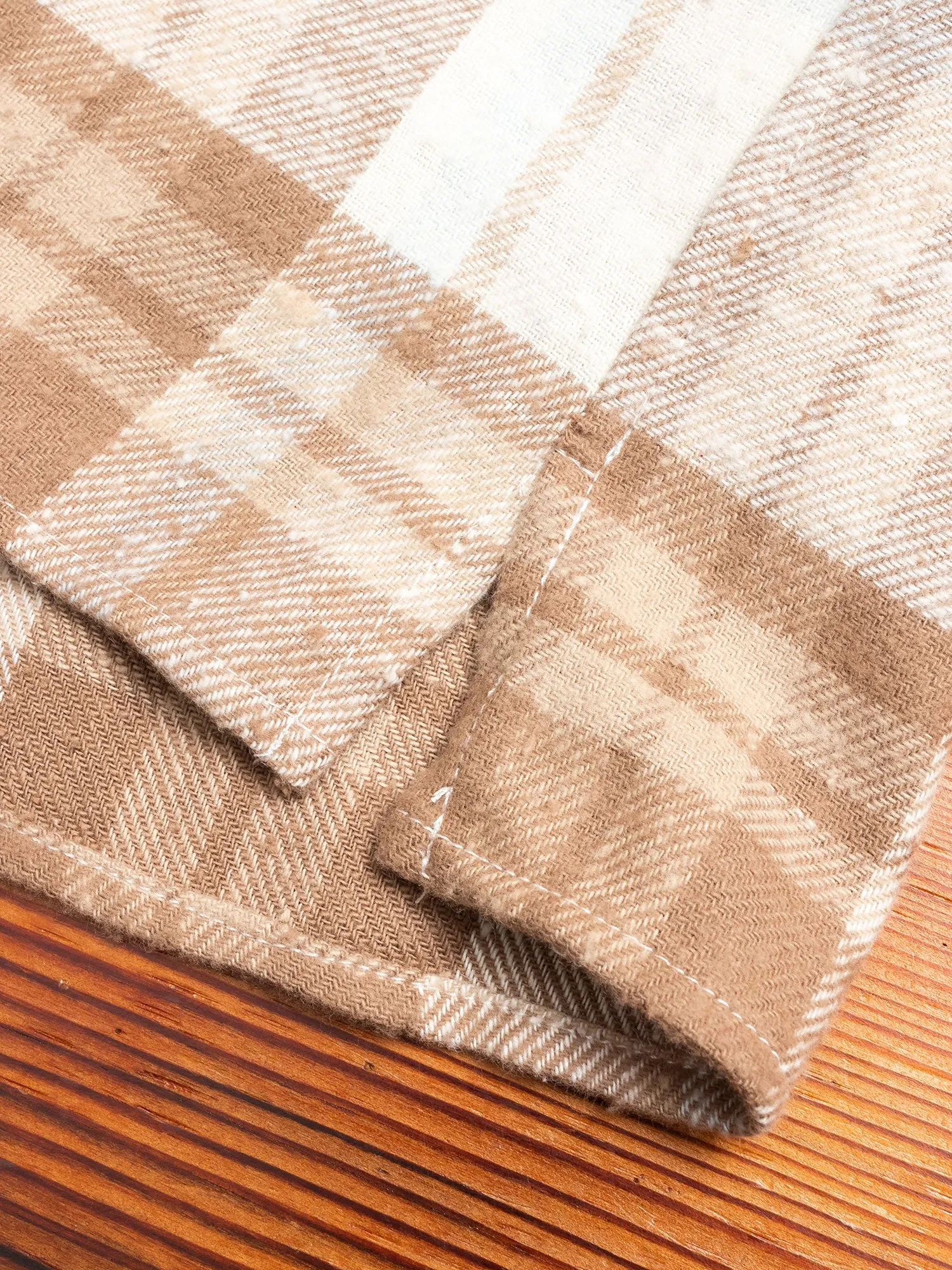 Sly Straight Hem Flannel in Carmel