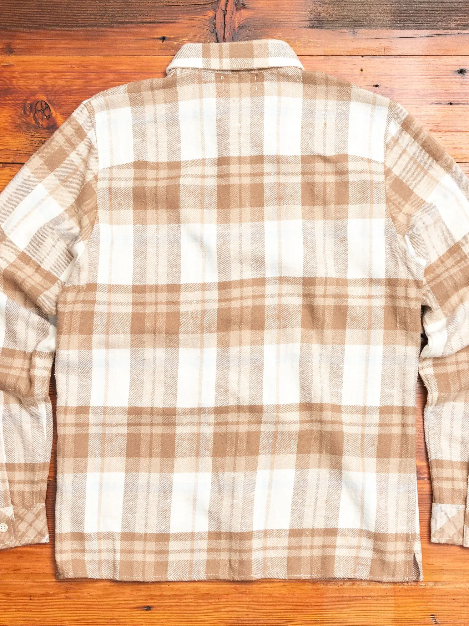 Sly Straight Hem Flannel in Carmel