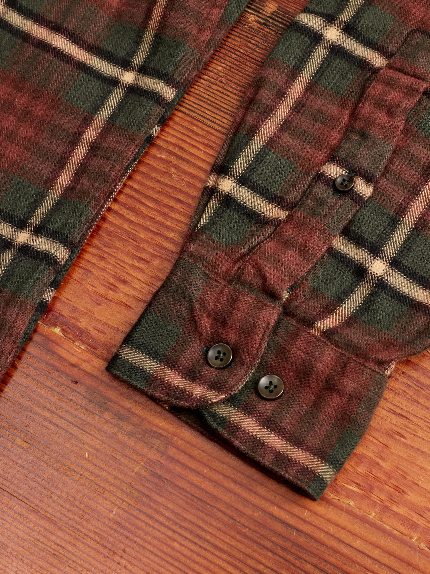 Smog Button-Up Shirt in Green