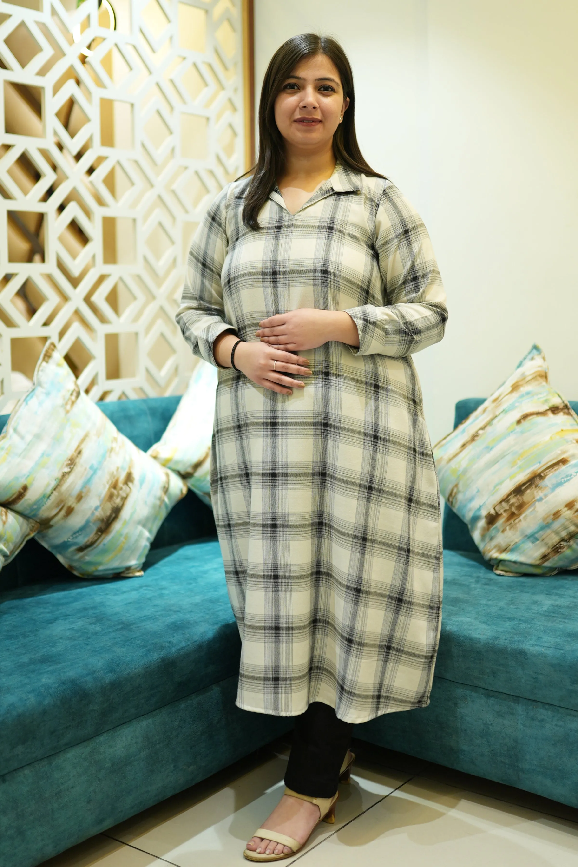 Snowy Shadow Woollen Kurta Set