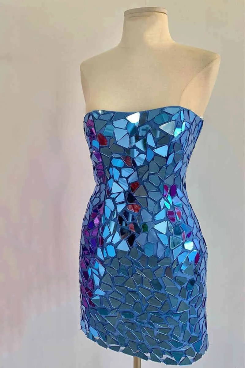 Stunning Strapless Red Short Homecoming Dress