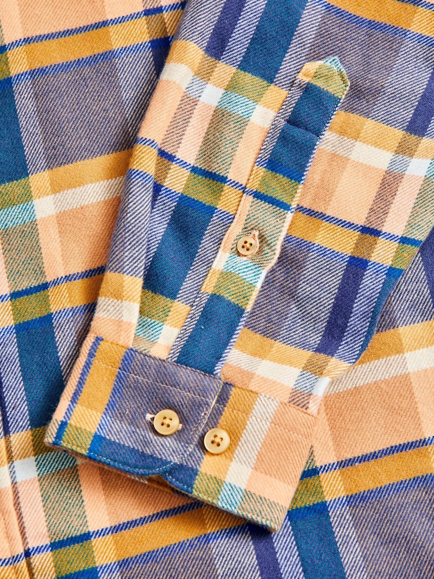 Sussu Button-Up Shirt in Tan