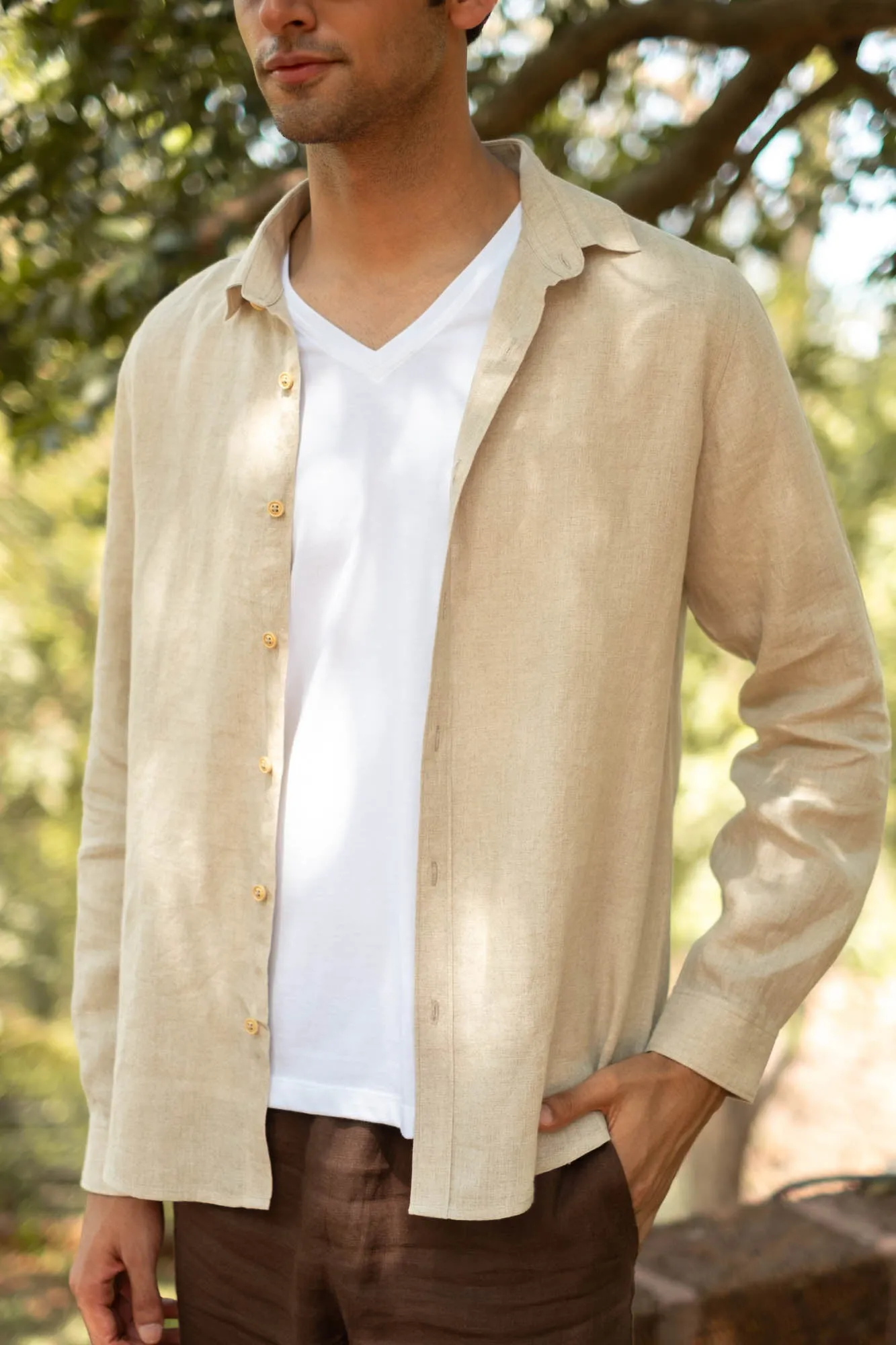 The Linen Pocketless Shirt