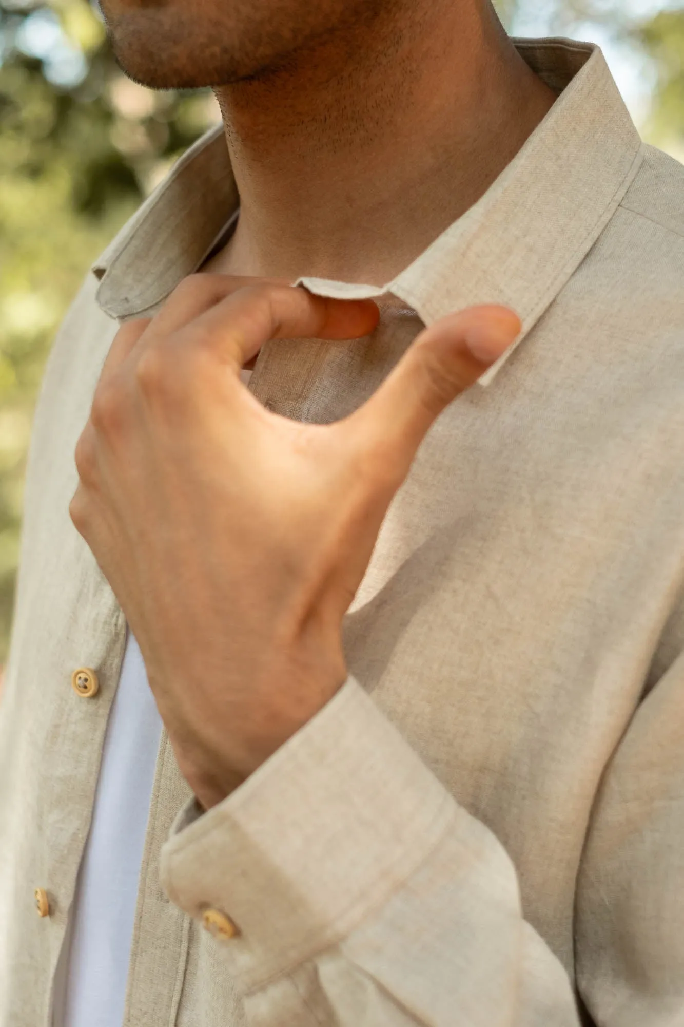The Linen Pocketless Shirt