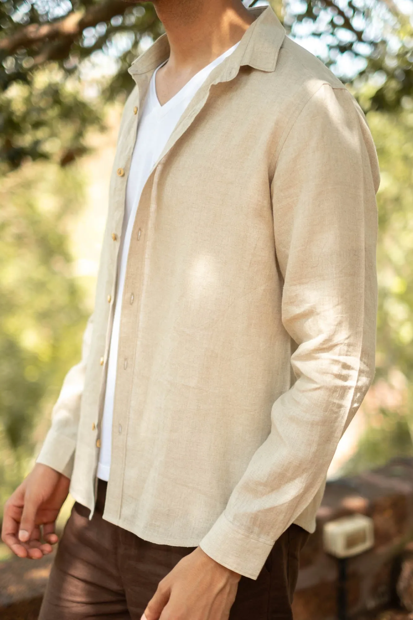The Linen Pocketless Shirt