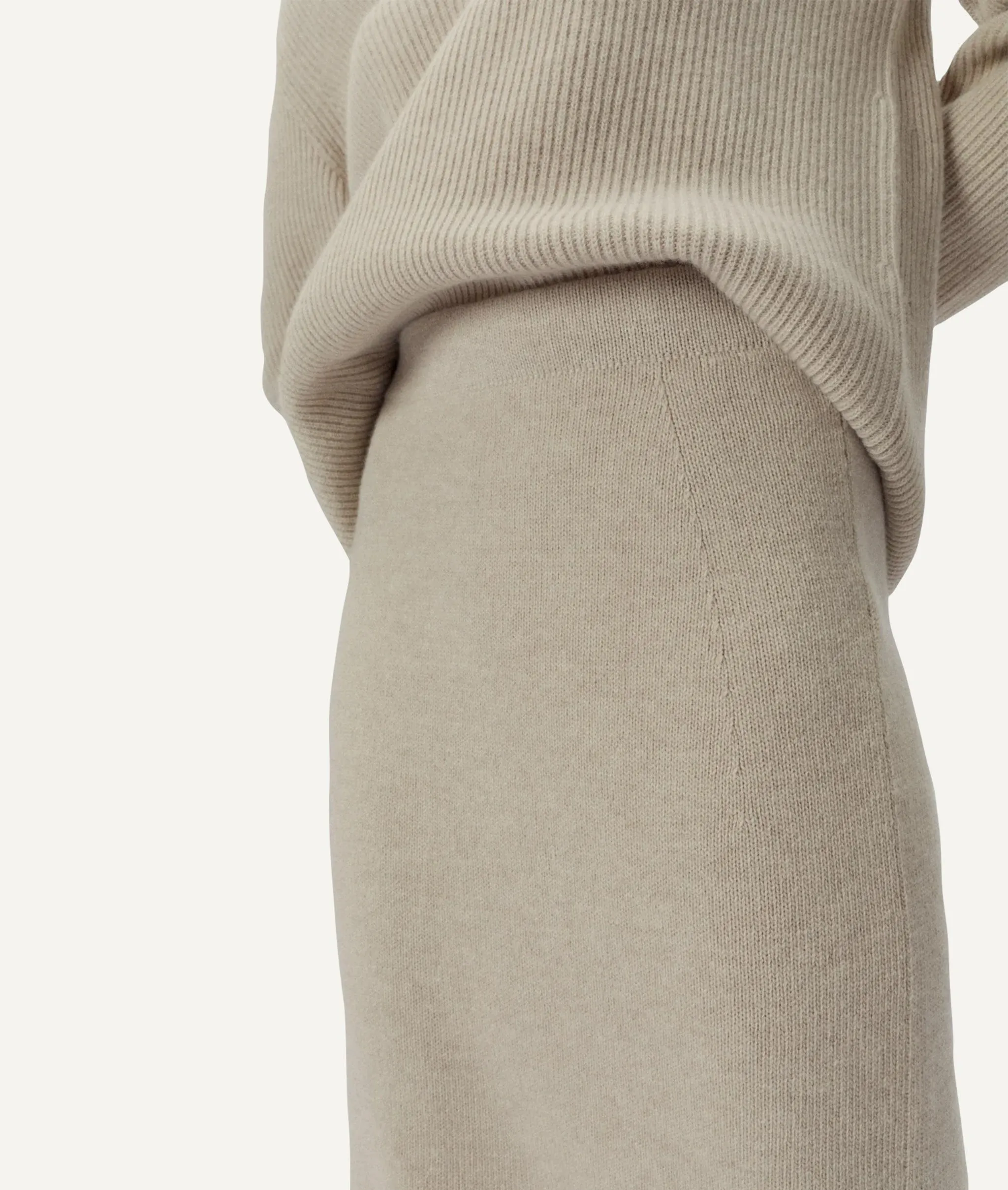 The Woolen Pencil Skirt