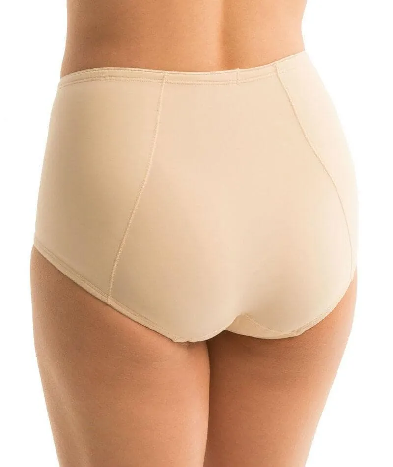 Triumph Minimiser Hips Panty - Teint