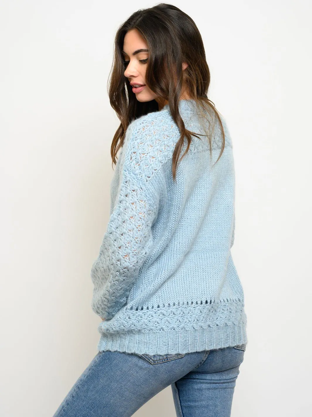 WOMEN'S CROCHET DETAIL SWEATER