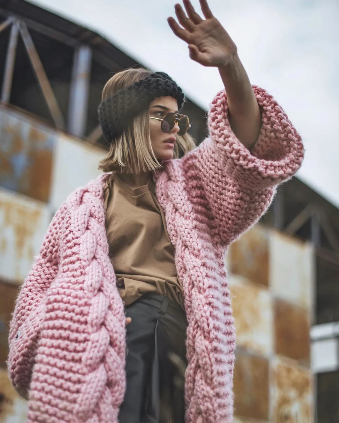 Women‘s Tassel Knitted Coat