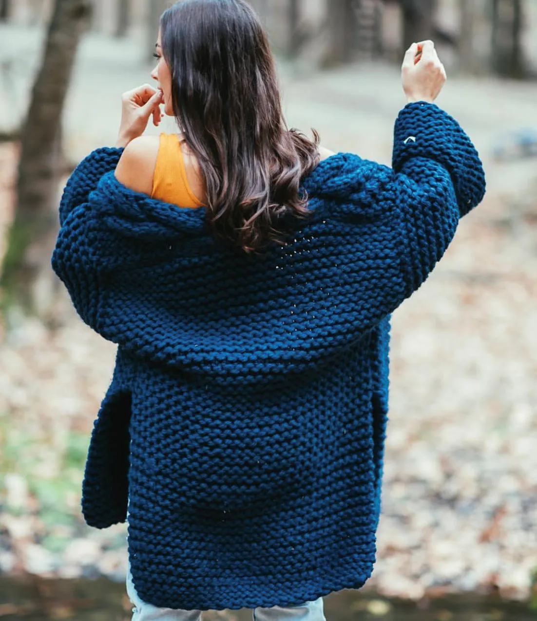 Women‘s Tassel Knitted Coat