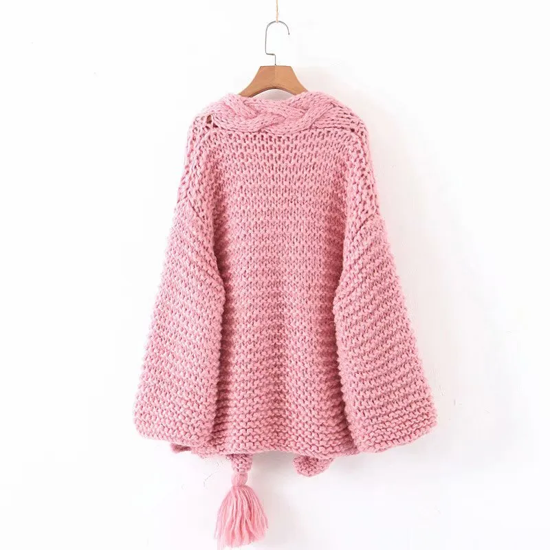 Women‘s Tassel Knitted Coat